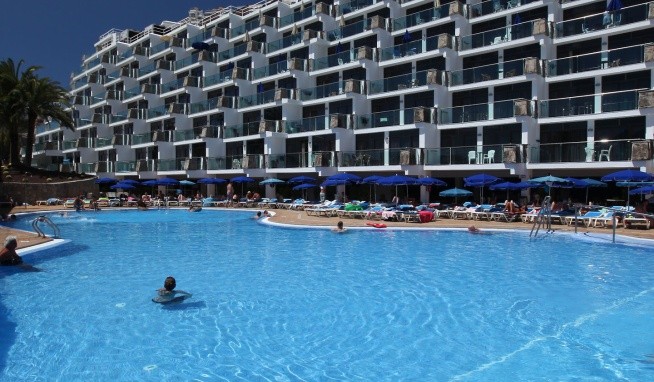 Revoli Playa recenze