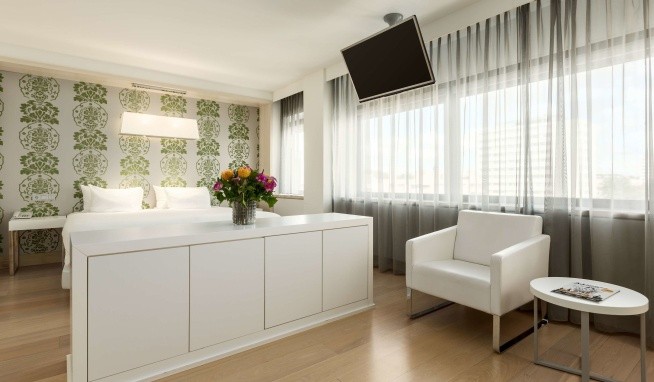 NH Amsterdam Zuid recenze