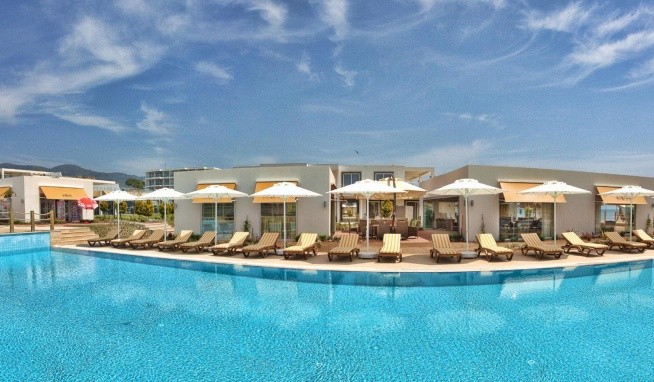Maxima Paradise Resort recenze
