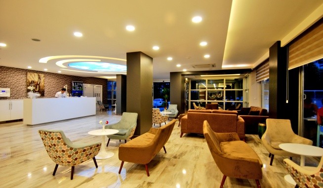 Kleopatra Ramira recenzie