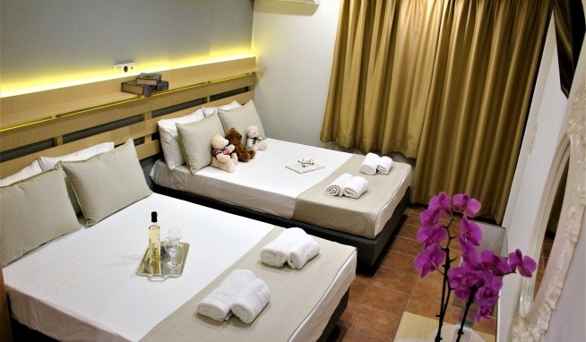 Studia Ammos Beach recenze