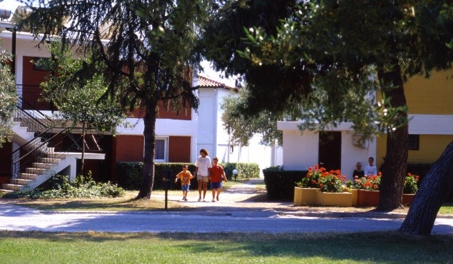 Gerakina Beach recenze