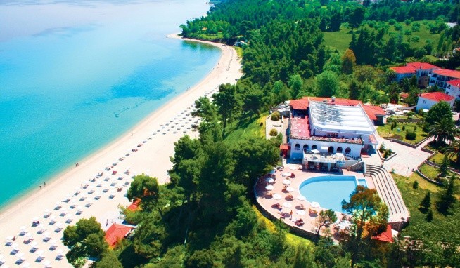 Alexander the Great Beach recenze