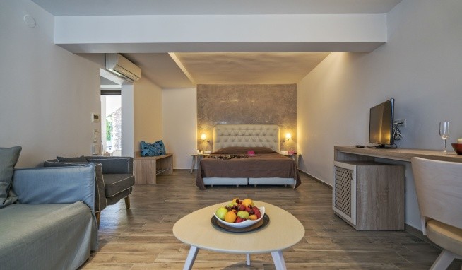 Lagomandra Beach értékelés