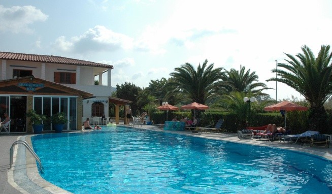 Roda Garden Village recenze