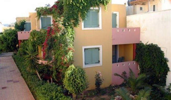 Minos Village recenzie