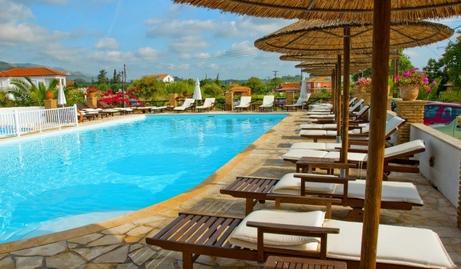 Porto Koukla Beach recenze