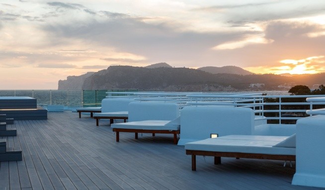 Fergus Style Cala Blanca Suites recenzie