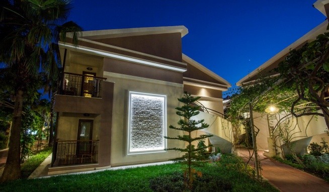 Club Turan Prince World recenze