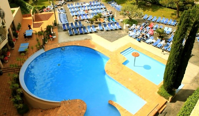 Aqua Hotel The Breeze	(ex. Aquahotel Montagut) értékelés