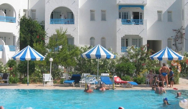 Adonis Djerba értékelés