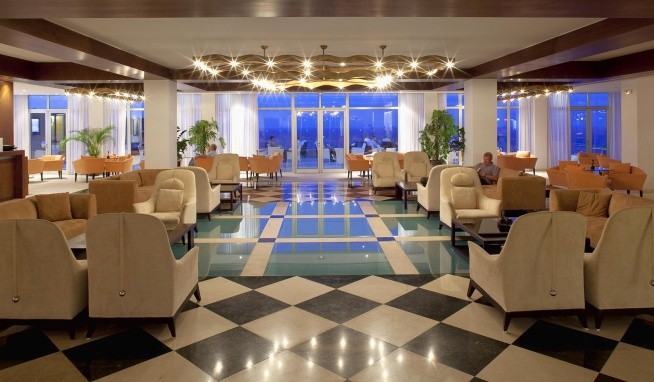 Apostolata Island Resort recenzie