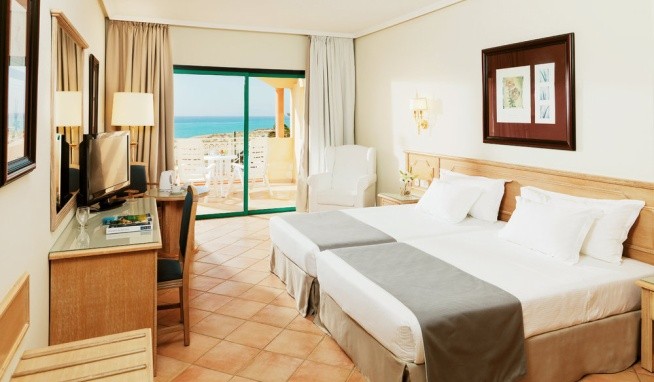 H10 Playa Esmeralda értékelés