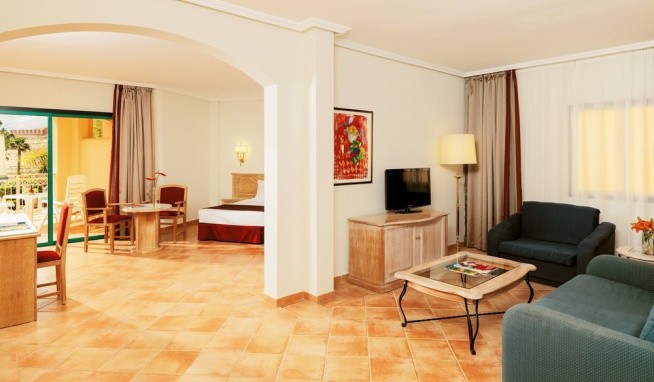 H10 Playa Esmeralda opinie