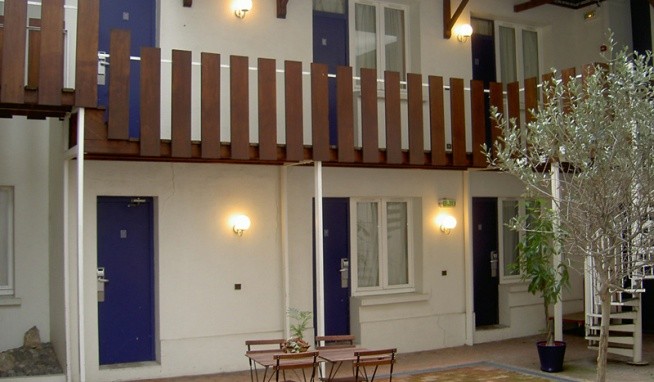 De l'Aqueduc recenze