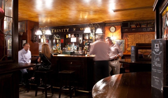 Inglaterra értékelés