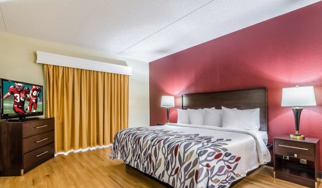 Red Roof Inn & Conference Center Wichita Airport recenzie