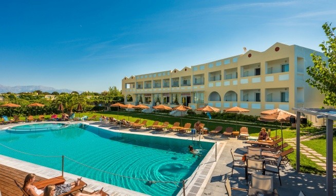 Niforeika Beach recenzie