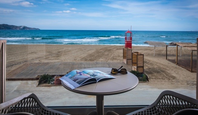 Yianna Caravel recenze