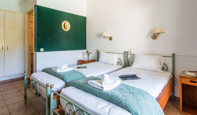 Paradise Inn recenze