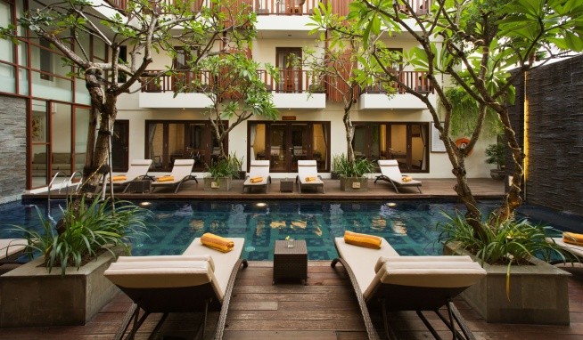 Sense Seminyak értékelés