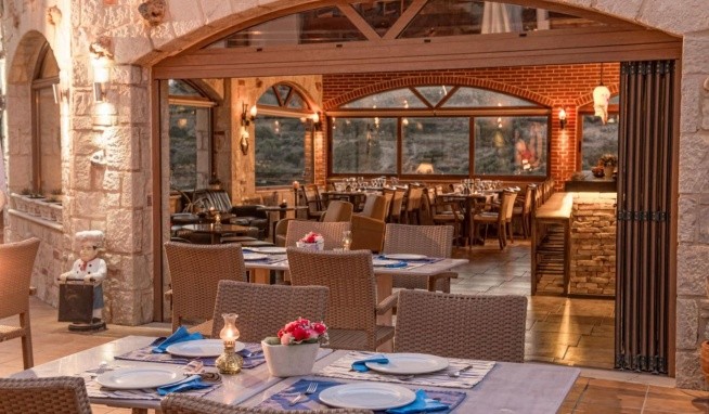 Diamond Village Apartments recenzie