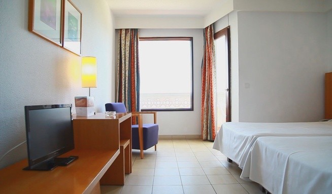 Alfamar Beach & Sport Resort recenze