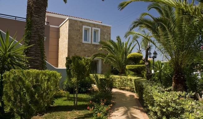 Zeus Village értékelés