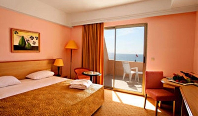 Grand Cortez Beach Resort recenzie