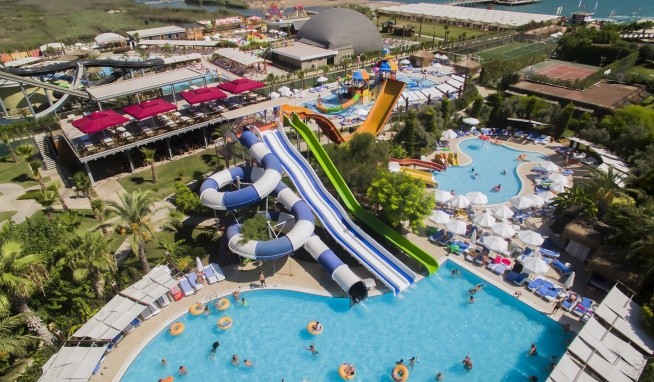 Saturn Palace recenzie