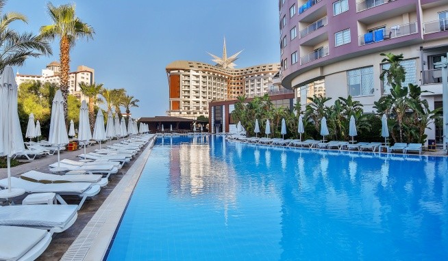 Saturn Palace értékelés