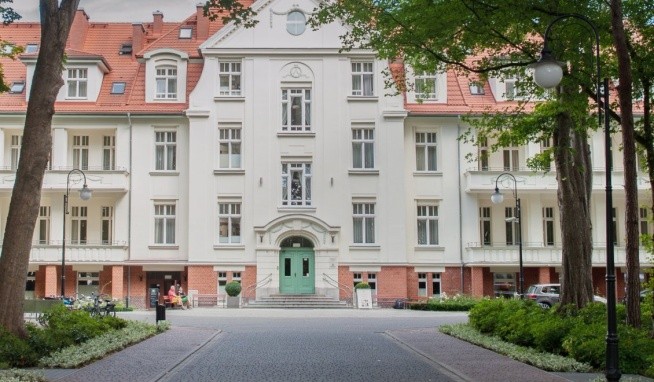 Cesarskie Ogrody (ex. Kaisers Garten) recenzie