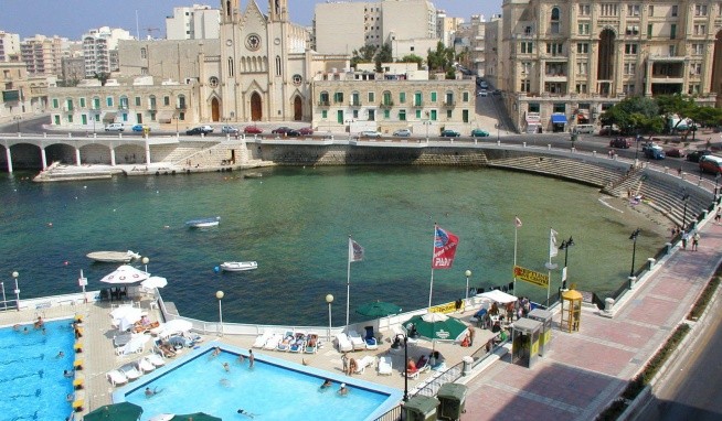 St. Julian's Bay opinie