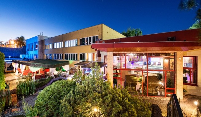 Therma Naturmed & Conference recenze