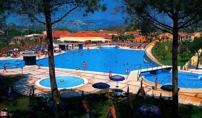 Tirreno Resort recenze