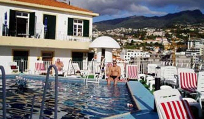 Monte Carlo recenzie