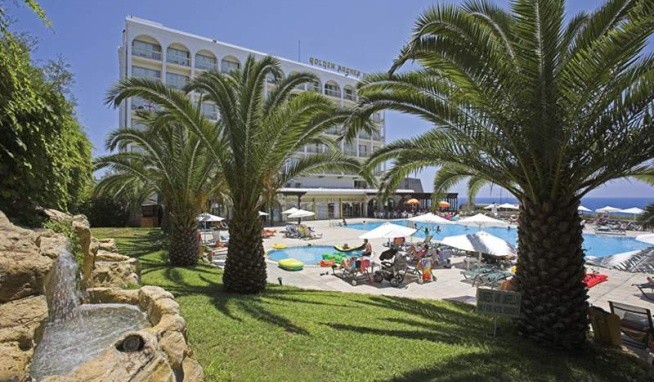 Golden Arches recenzie