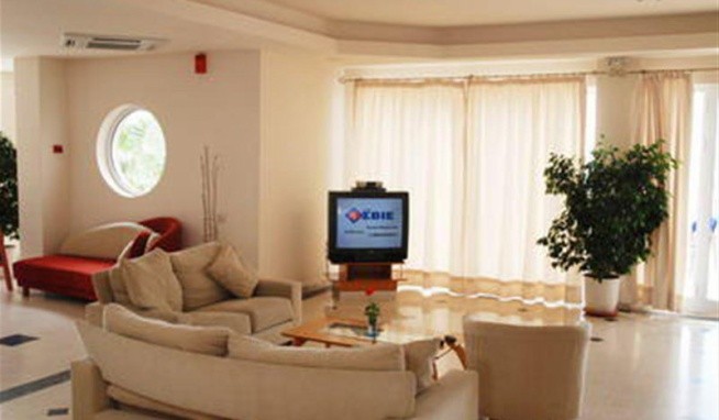 Xenos Kamara Beach recenze