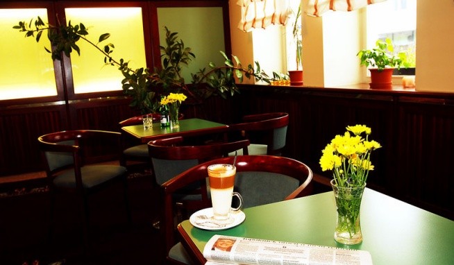 U Divadla (Praha 4) recenze