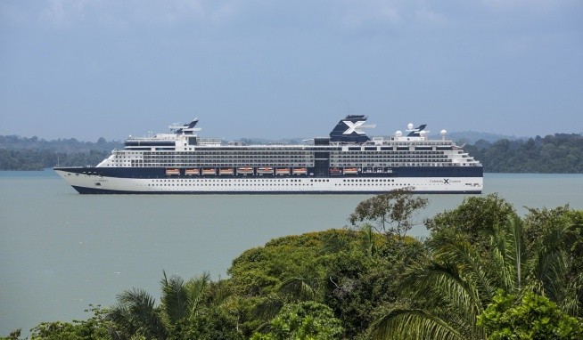 Celebrity Infinity recenze