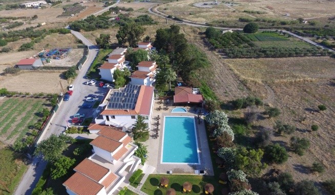 Vallian Village recenze