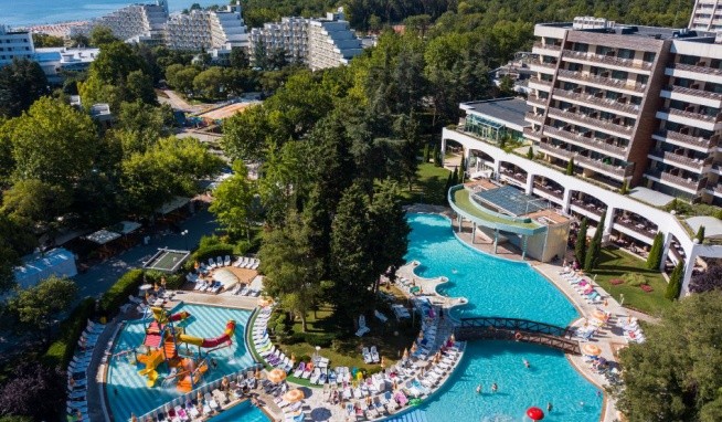 Flamingo Grand recenze