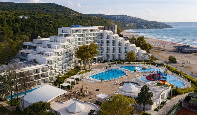 Maritim Hotel Paradise Blue Albena értékelés