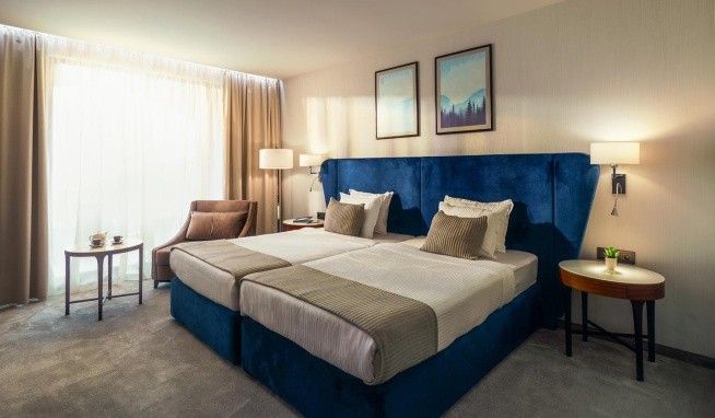 Astor Garden recenze