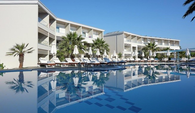 Mythos Palace Resort & Spa recenze