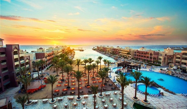 Sunny Days Resort Spa & Aqua Park recenze