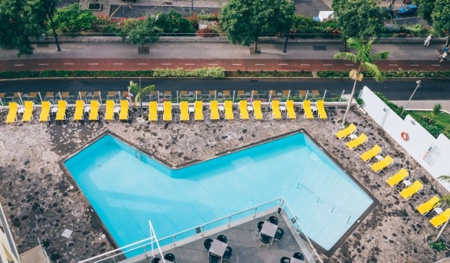 Muthu Raga Madeira recenzie