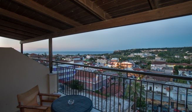 Altura (ex. Mavrikos) recenzie