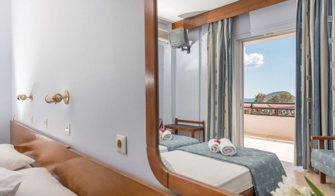 Astir Beach recenzie