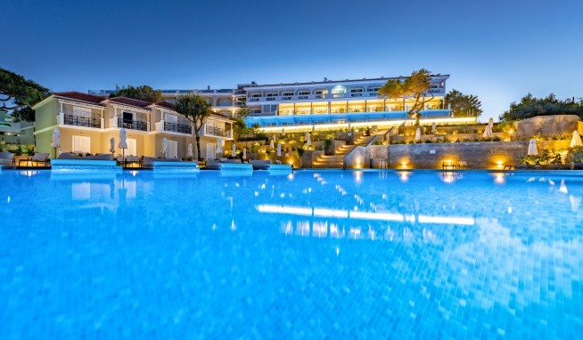 Alexandra Beach Resort & Spa recenzie